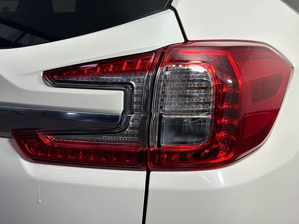 Used 2024 White Subaru Premium image 32