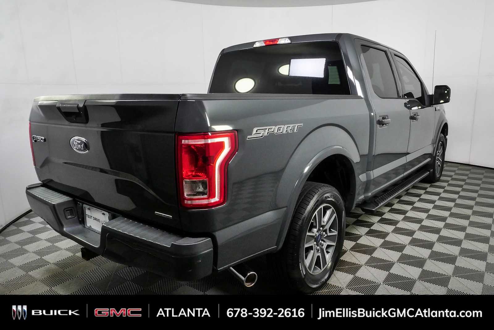 Used 2016 Lithium Gray Ford XLT image 3