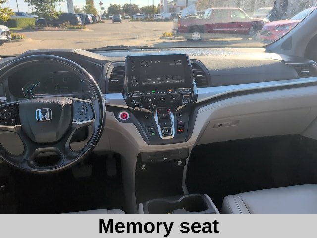 Used 2019 Gray Honda EX-L image 5