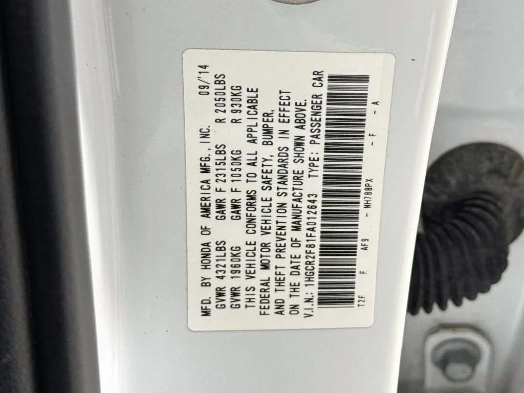 Used 2015 White Honda EX-L image 40