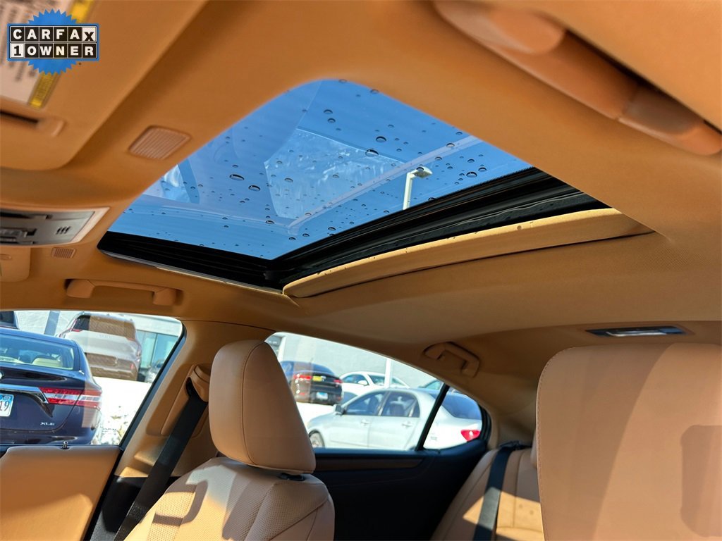 2025 LEXUS ES - Image 26