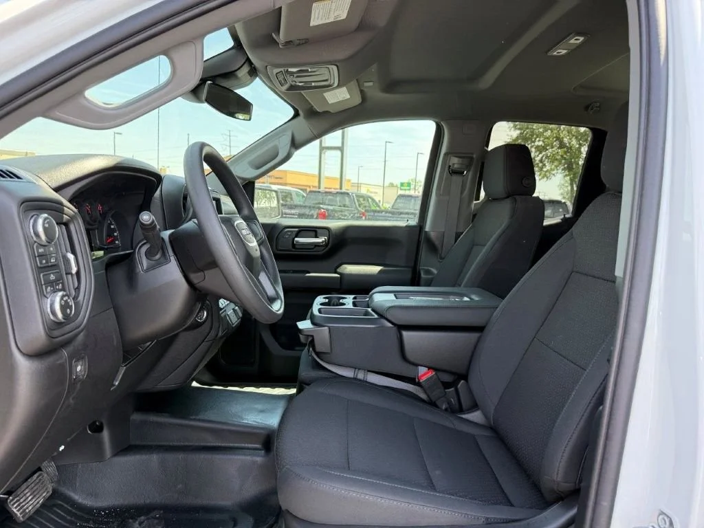 New 2026 Summit White GMC Pro image 15