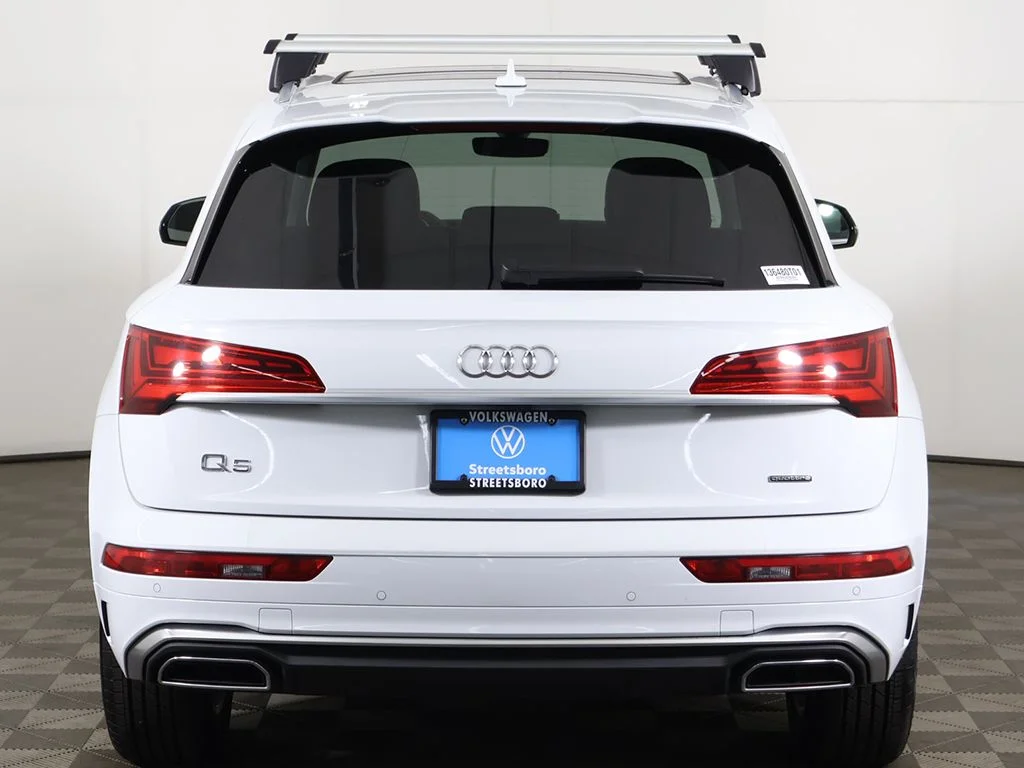 Used 2022 Glacier White Metallic Audi 45 S line Premium image 13
