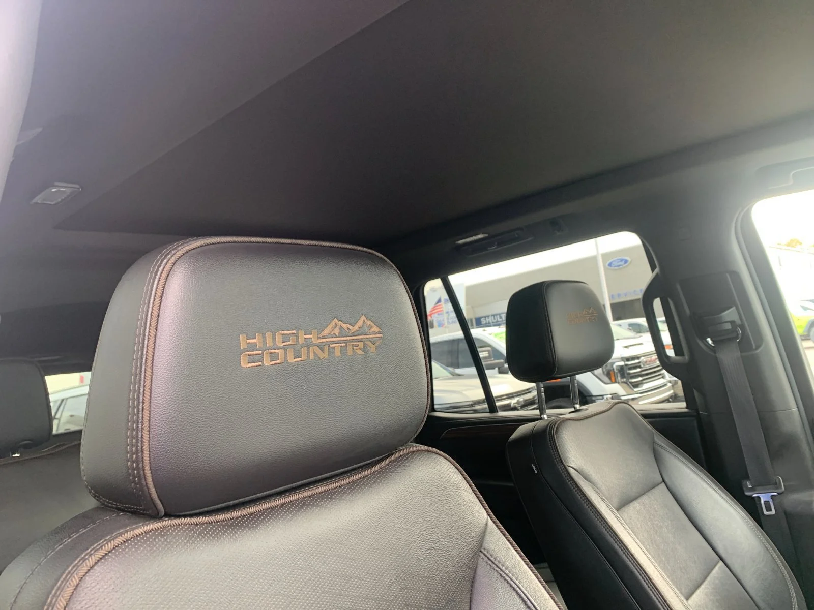 Used 2022 BLACK Chevrolet High Country image 18