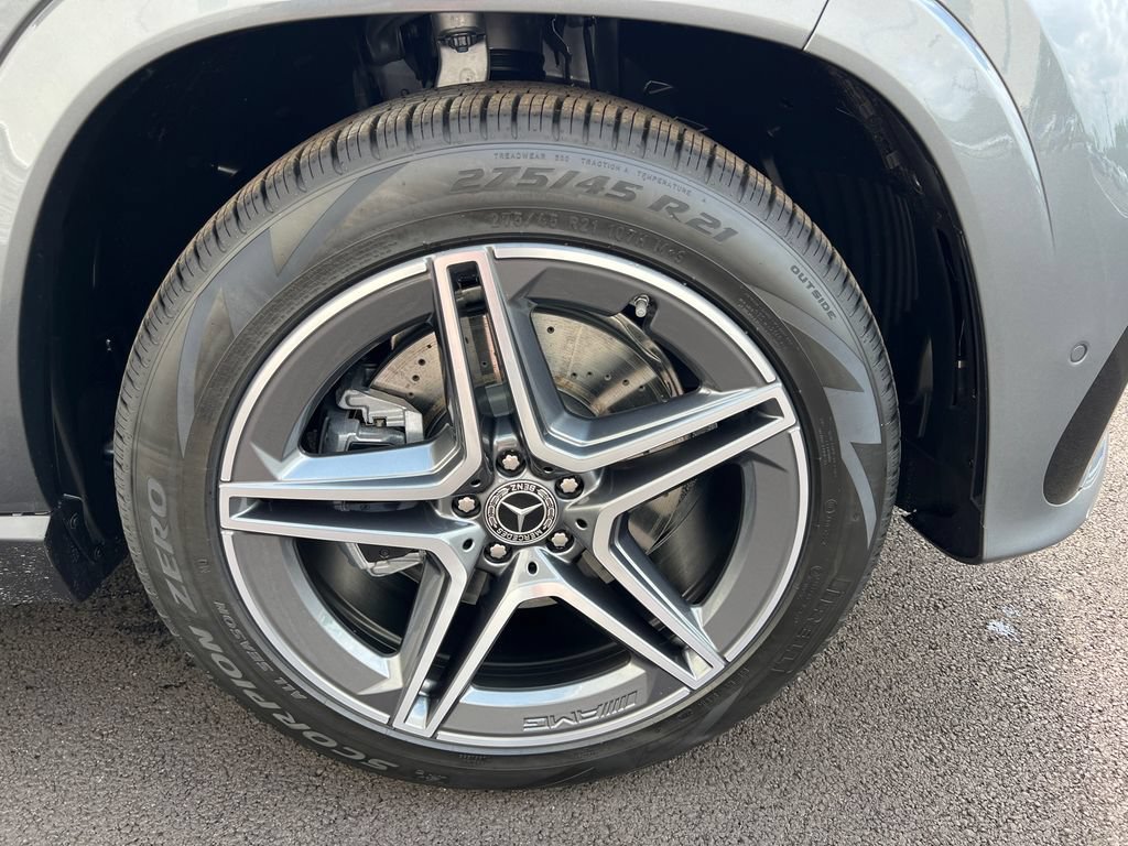 New 2026 Selenite Grey Metallic Mercedes-Benz GLS 450 image 77