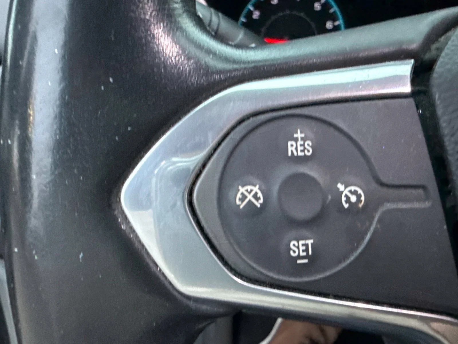 Used 2020 White Chevrolet LT image 15