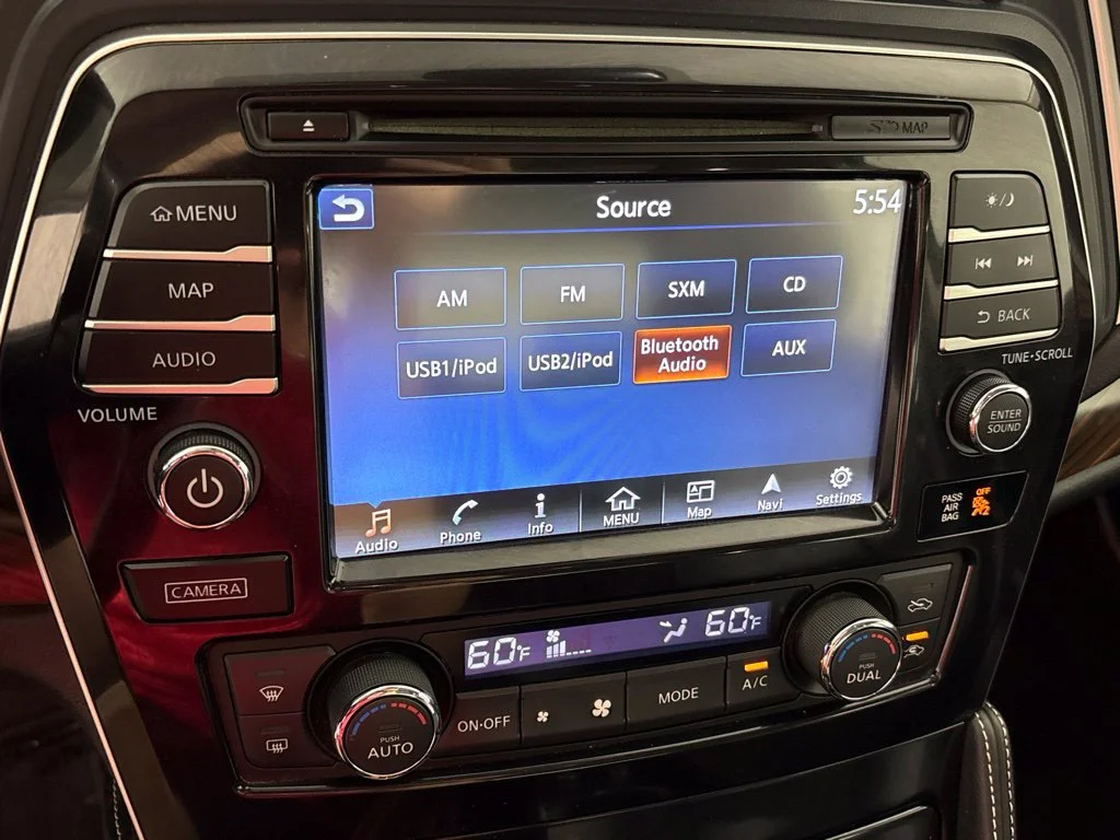 Used 2016 Gray Nissan Platinum image 34