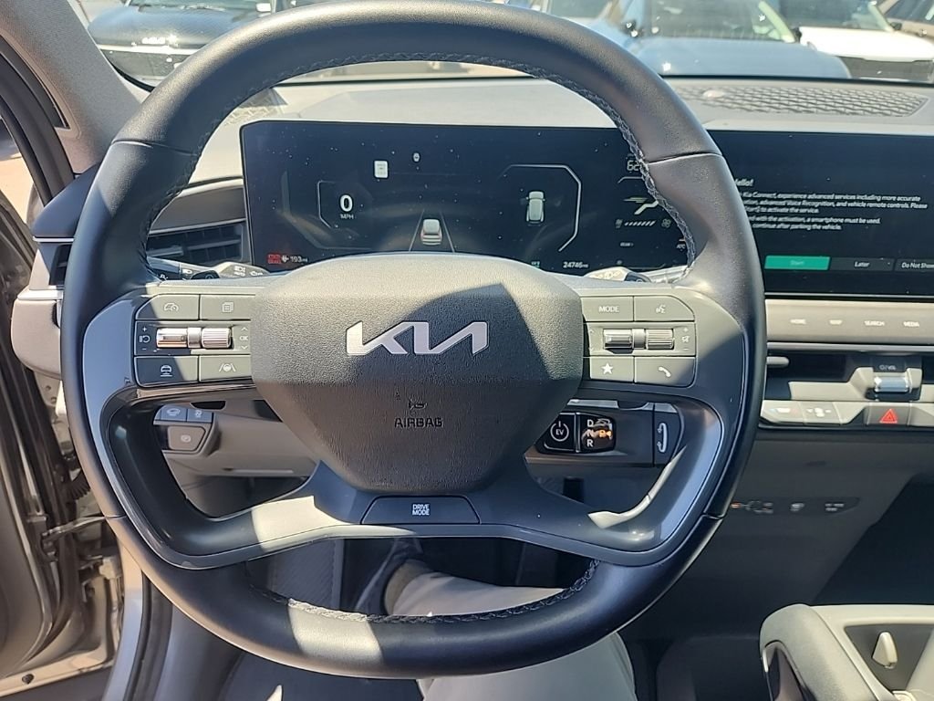 Used 2024 Gray Kia Light image 22
