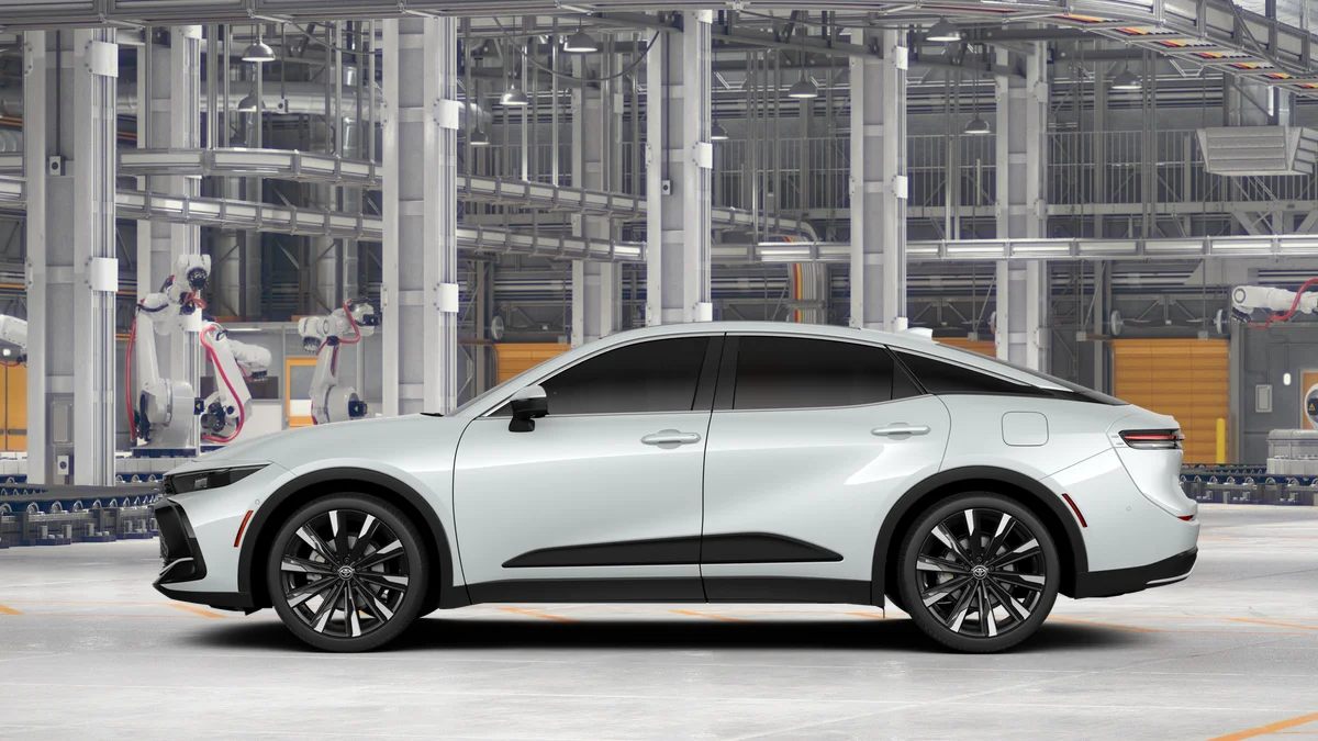 New 2026 Oxygen White Toyota Platinum image 4