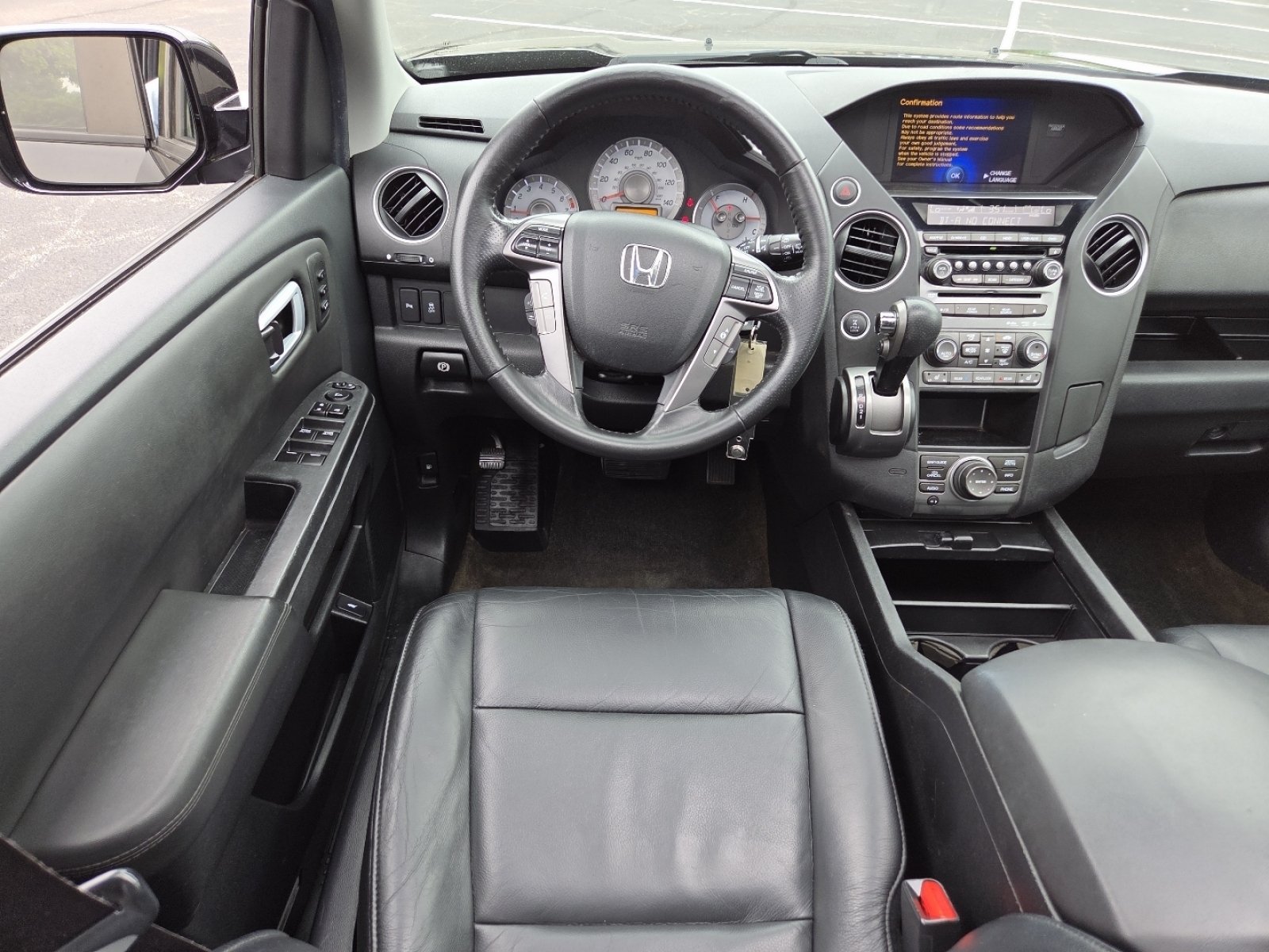 Used 2013 Crystal Black Pearl Honda Touring image 30