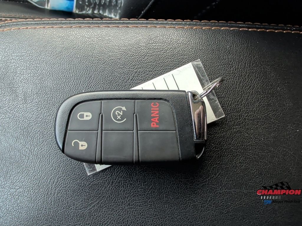 Used 2020 Red Jeep Limited image 22