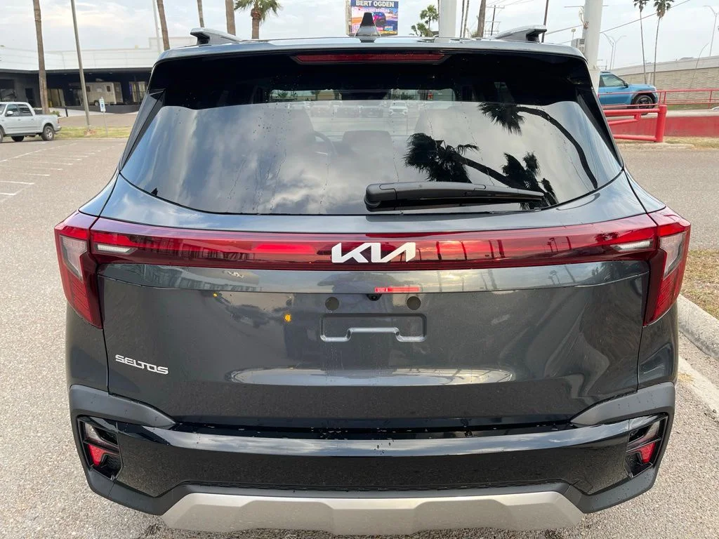 New 2026 Gray Kia EX image 6