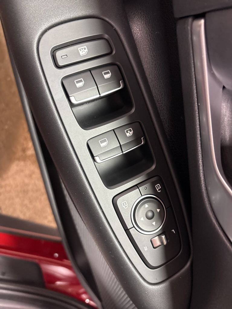 Certified Used 2025 Red Hyundai SE image 10