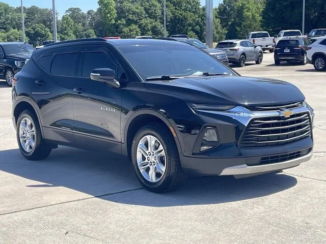 Used 2020 BLACK Chevrolet LT image 5