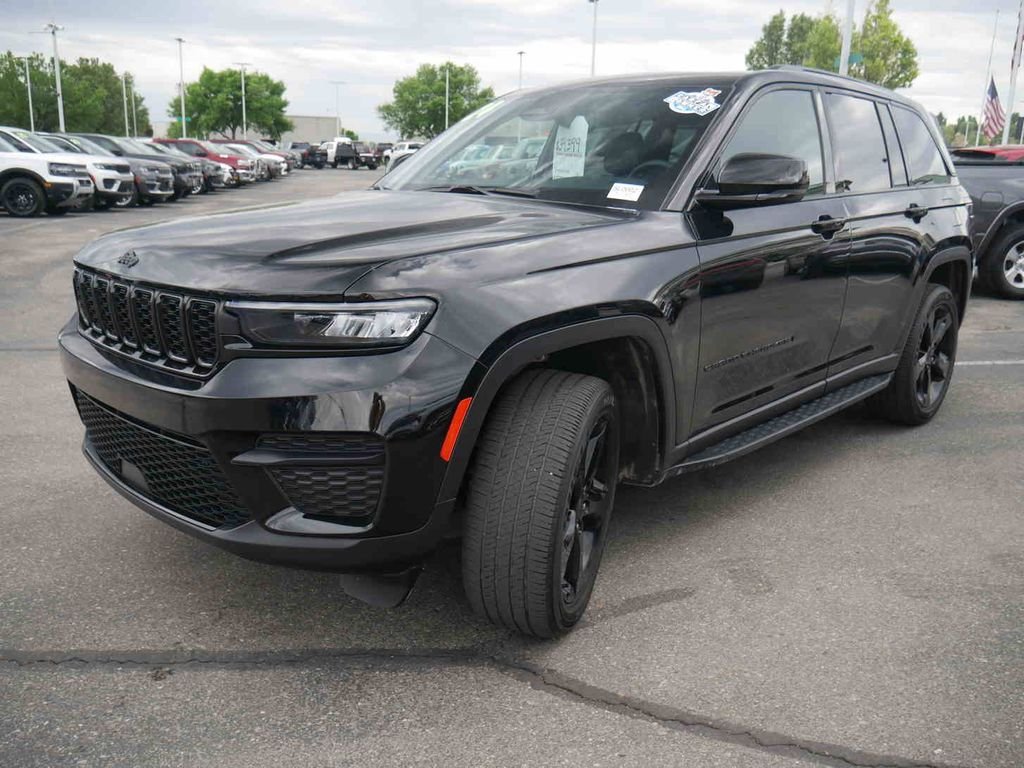 Certified Used 2024 Black Jeep Altitude X image 4