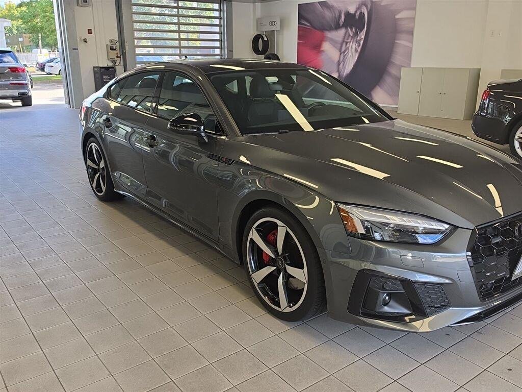 Used 2023 Daytona Gray Pearl Effect Audi S line Prestige image 1