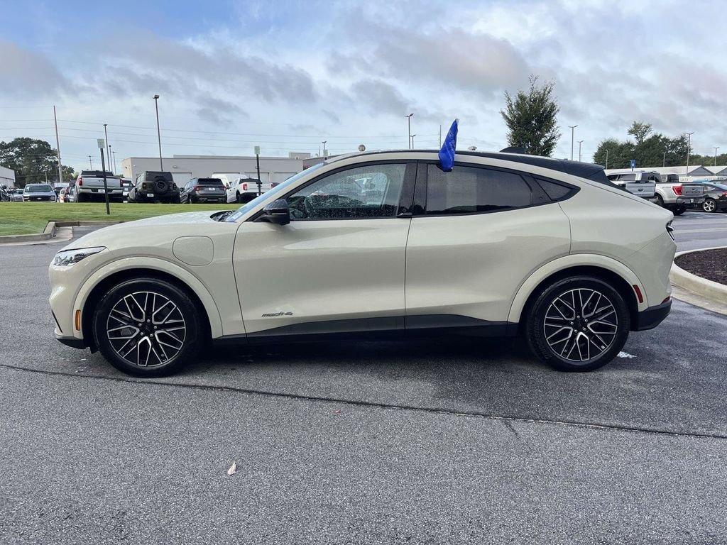 Certified Used 2025 Desert Sand Ford Premium image 6