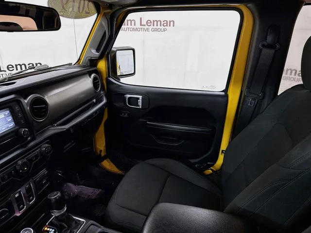 Used 2019 Yellow Jeep Sport S image 21