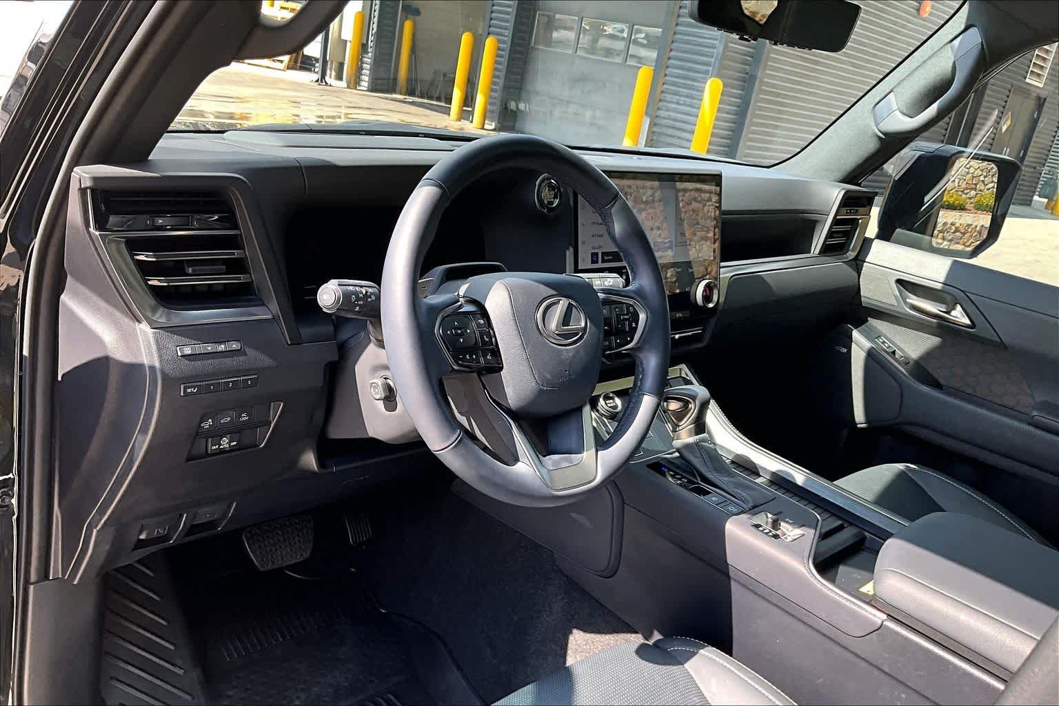 Used 2024 Caviar Lexus Luxury+ image 4