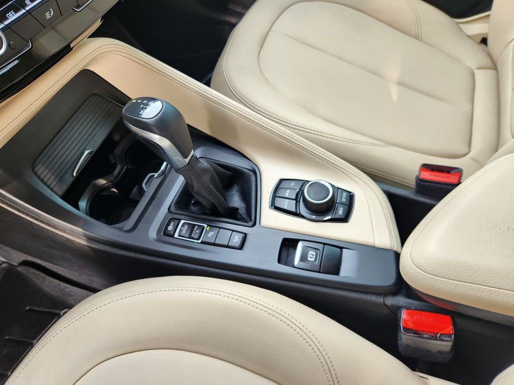 Used 2017 Jet Black BMW xDrive28i image 20