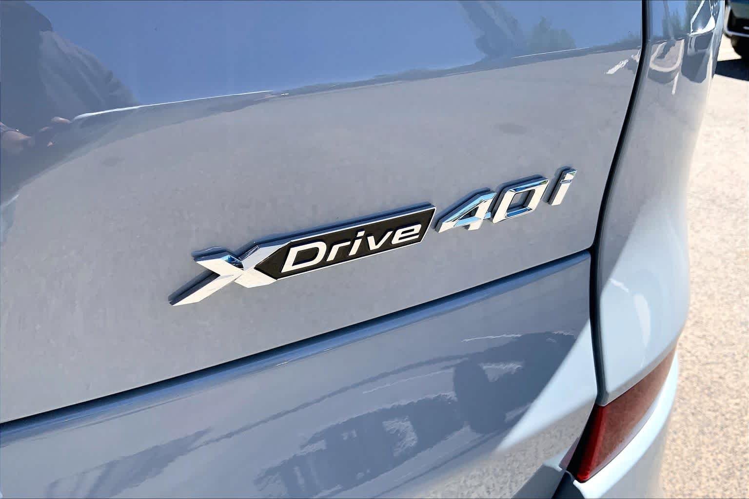 New 2026 Brooklyn Grey Metallic BMW xDrive40i image 15