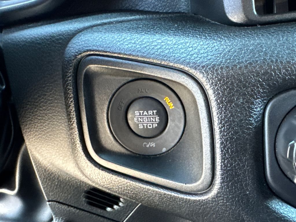 Used 2024 Green Clearcoat Jeep Sport S 4xe image 31