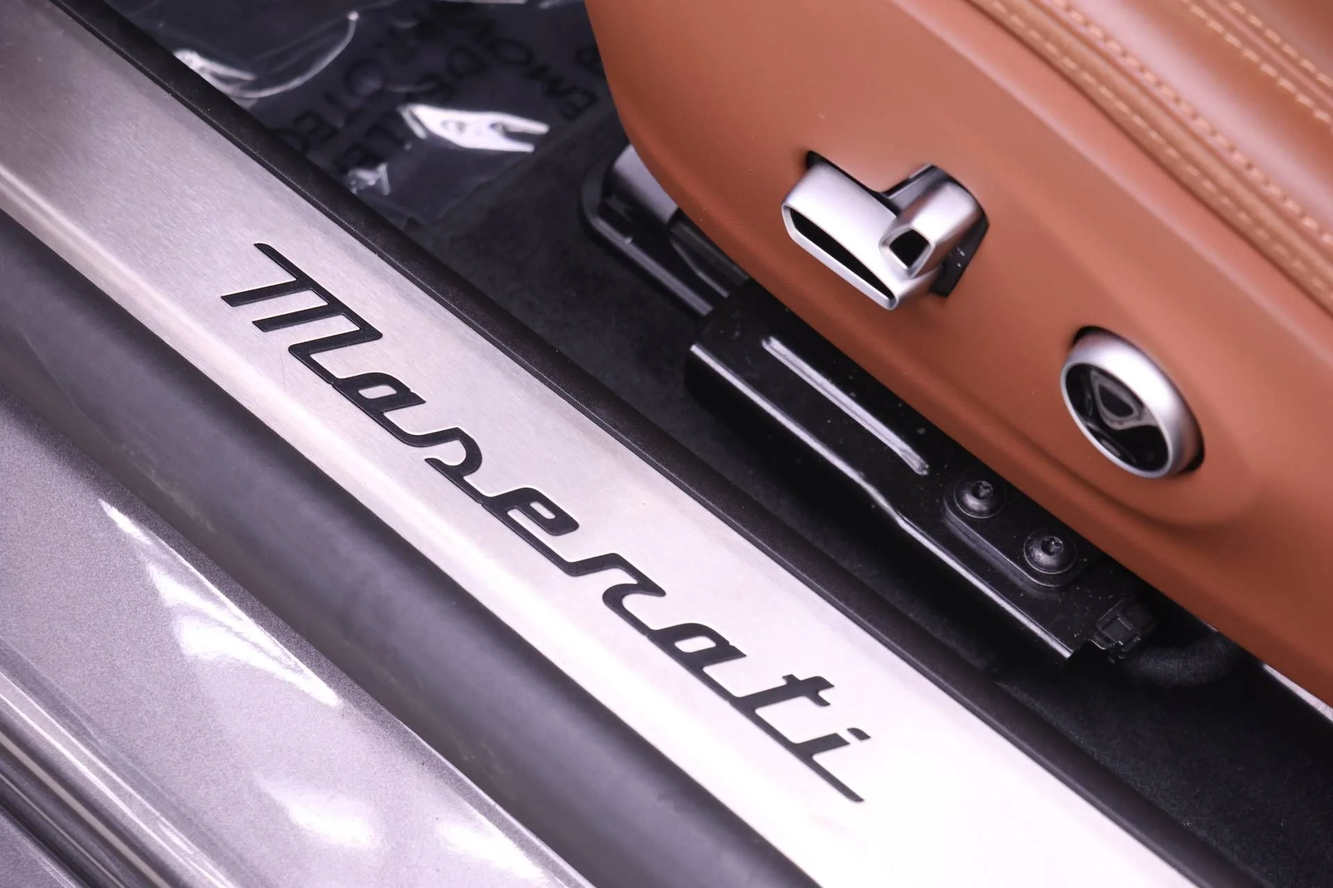 Certified Used 2024 Silver Maserati Modena image 17