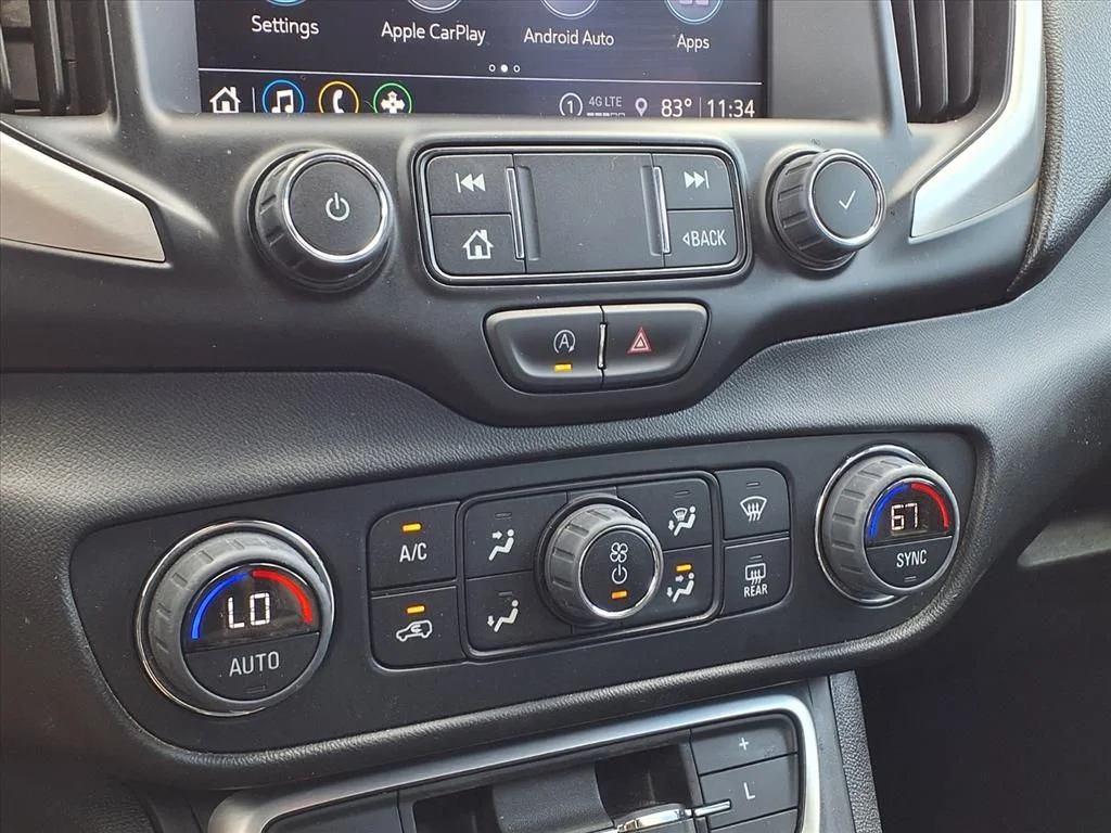 Used 2023 White GMC SLT image 19
