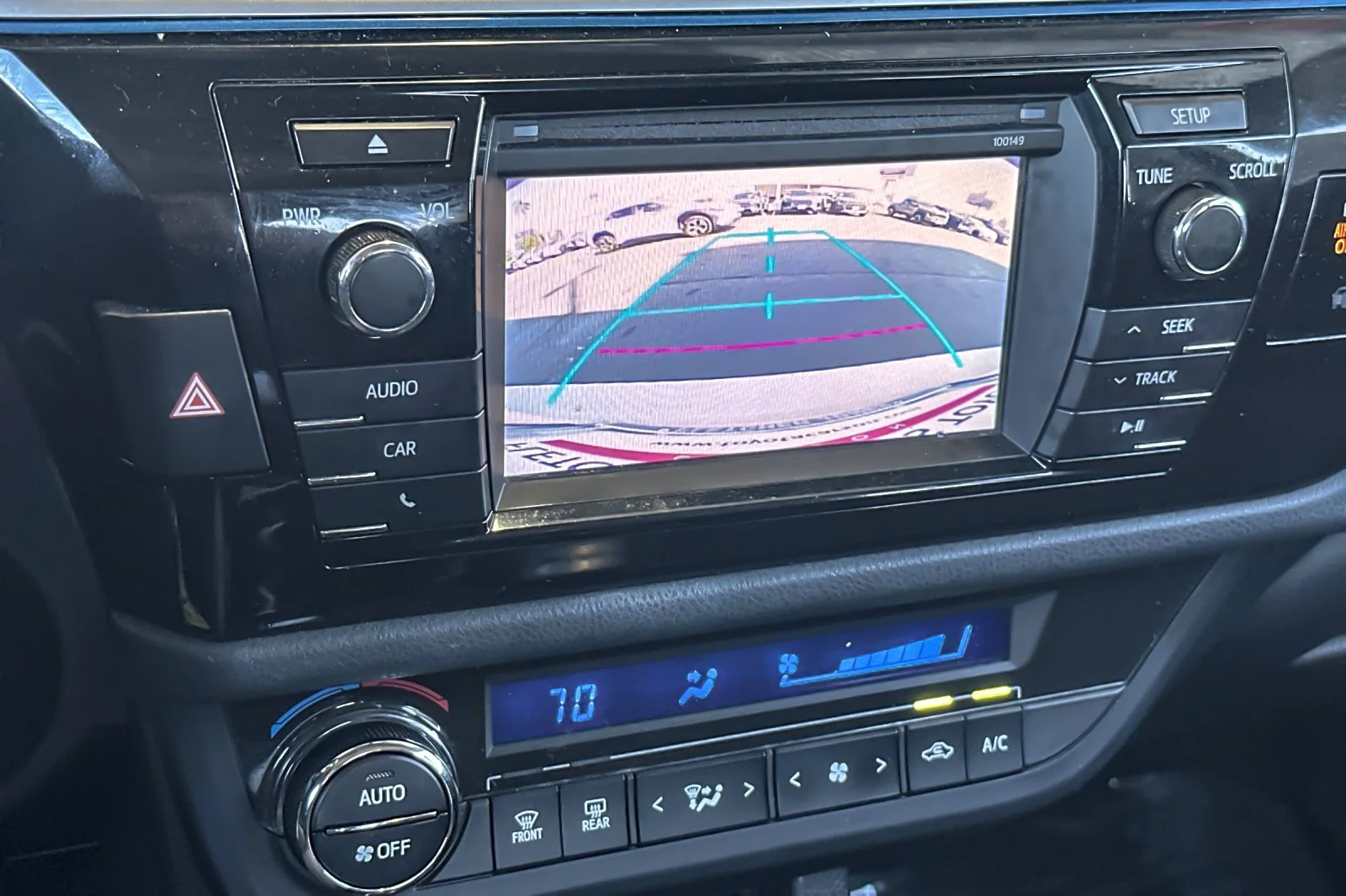 Used 2014 CLASSIC SILVER Toyota S Plus image 17