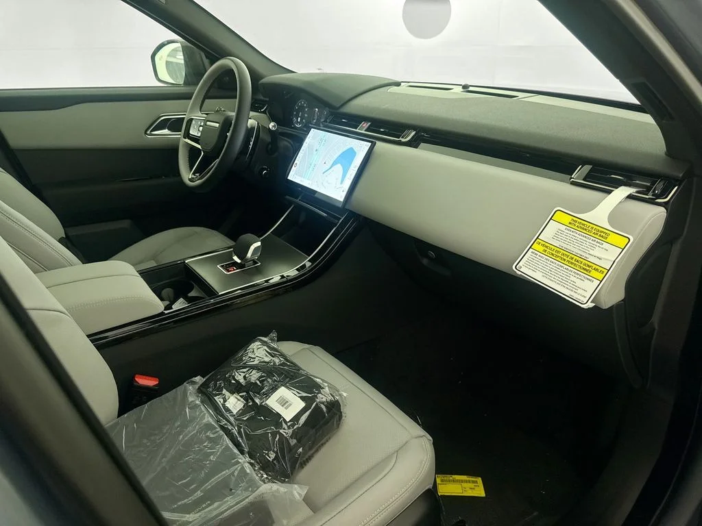 New 2026 Zadar Grey Land Rover S image 27