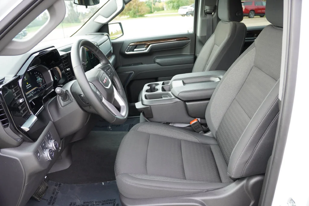 2025 GMC Sierra 1500 Elevation - Photo 16