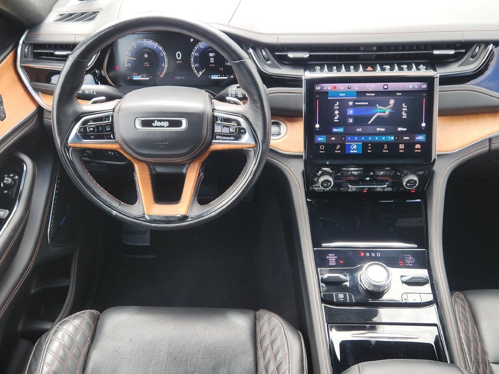 Used 2023 Black Jeep Summit Reserve image 19