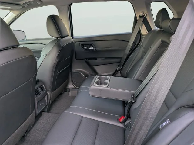 New 2026 Obsidian Green Pearl Nissan Dark Armor™ image 16