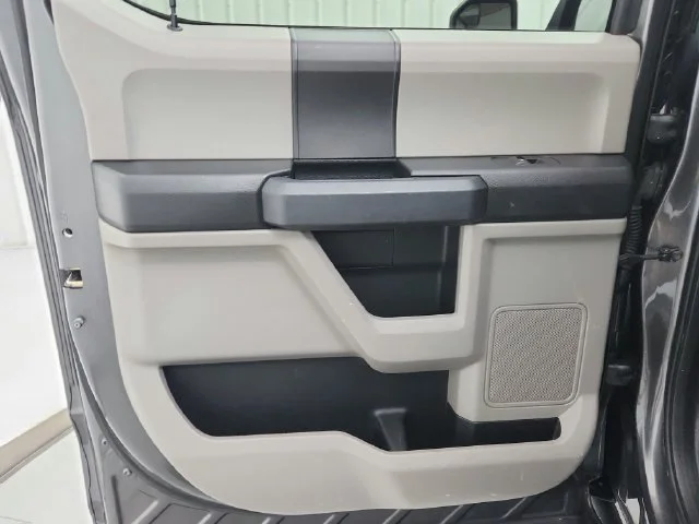 Used 2017 Gray Ford XL image 30