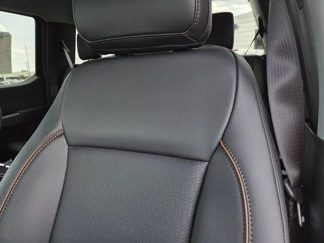New 2026 Agate Black Metallic Ford F-250® Lariat® image 35
