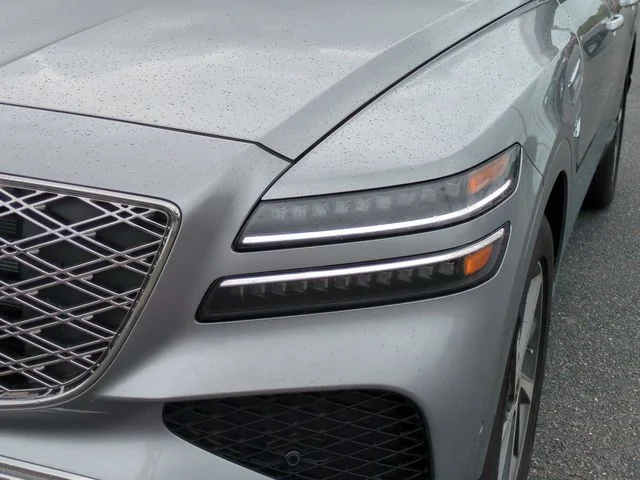 Used 2026 Silver Genesis 2.5T Advanced image 9