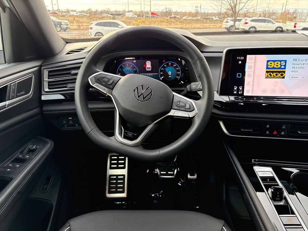 2026 Volkswagen Atlas Cross Sport SEL Premium R-LINE - Photo 13