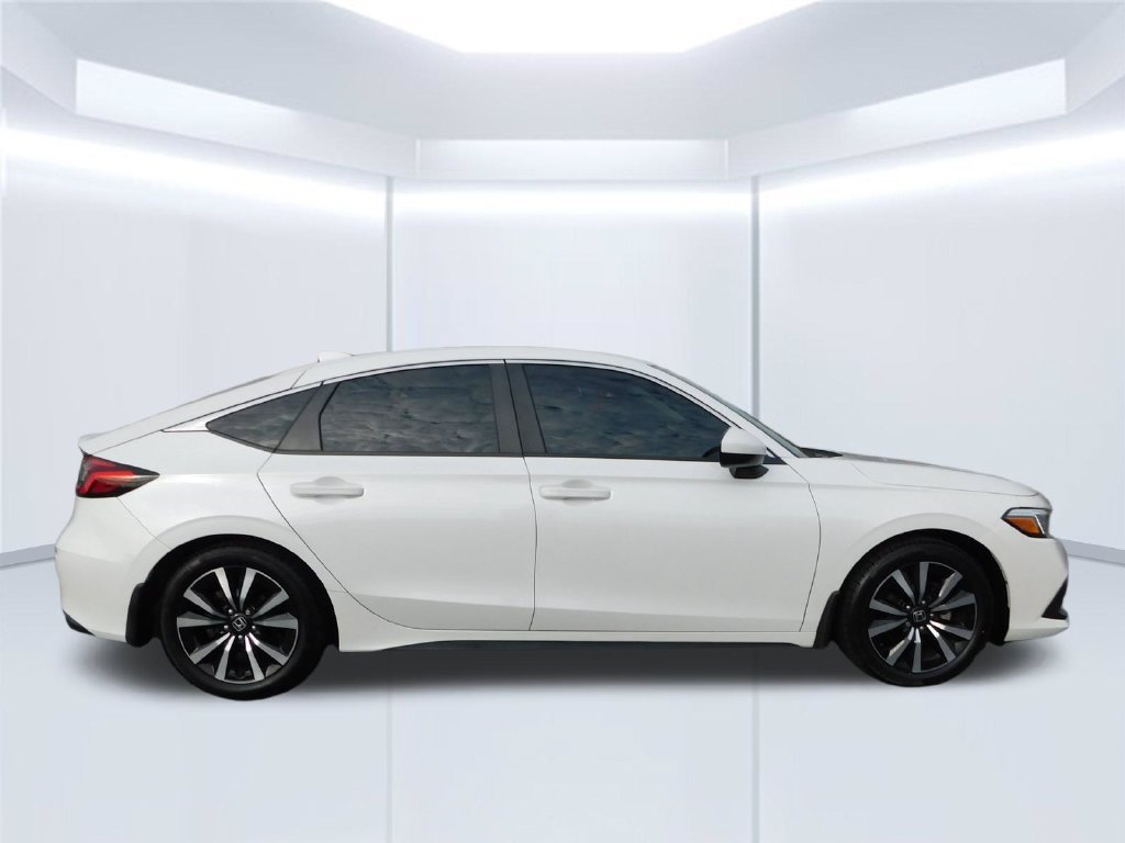 Used 2024 White Honda EX-L image 2