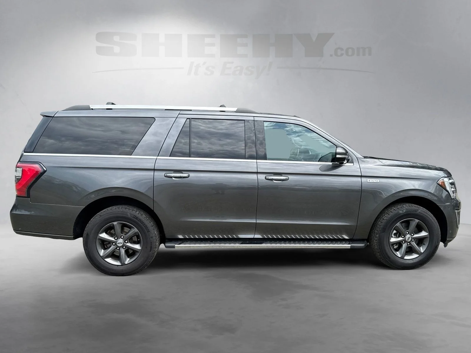 Used 2021 Gray Ford Limited image 10