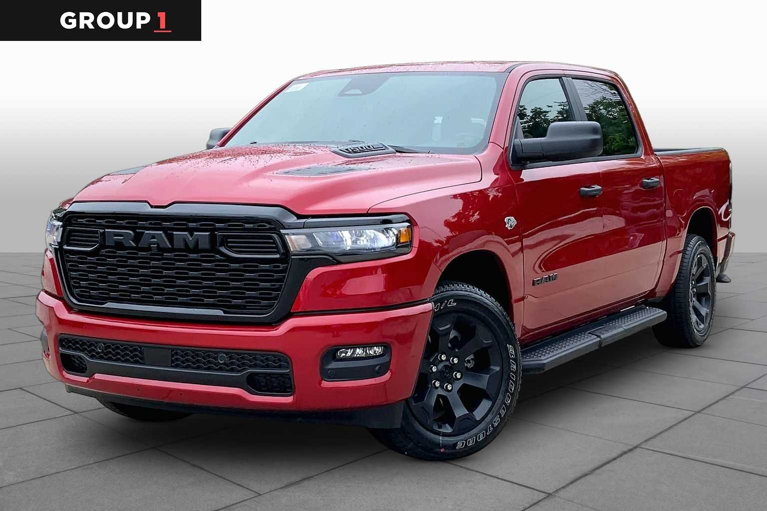 New 2026 RAM 1500 Express 4x4 Crew Cab
