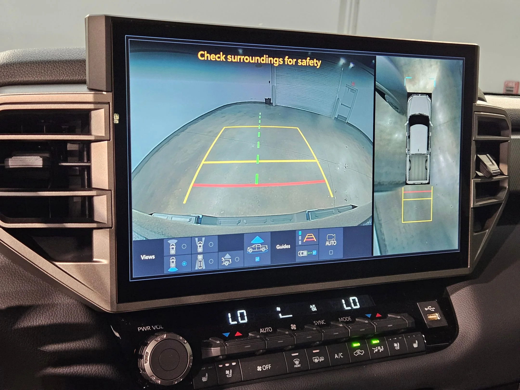2026 Toyota Tundra Limited - Photo 18