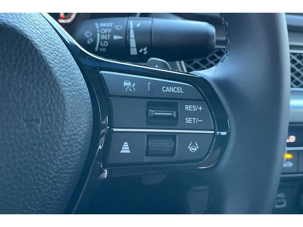 Used 2025 Liquid Carbon Metallic Acura INTEGRA image 35