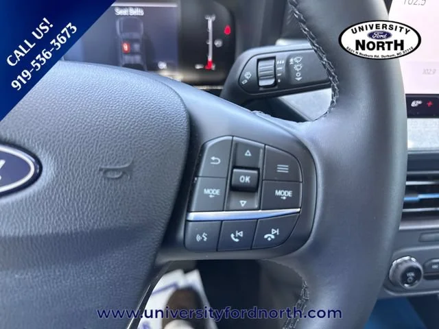 Used 2025 White Ford XLT image 24