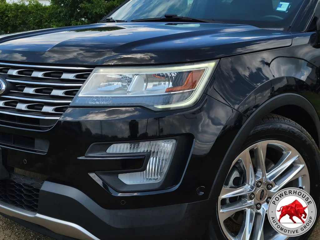 Used 2016 Black Ford Limited image 10
