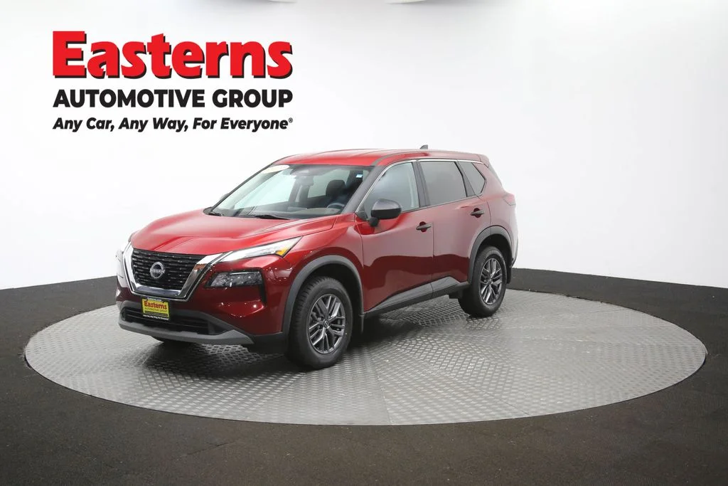 Used 2023 Red Nissan S image 56