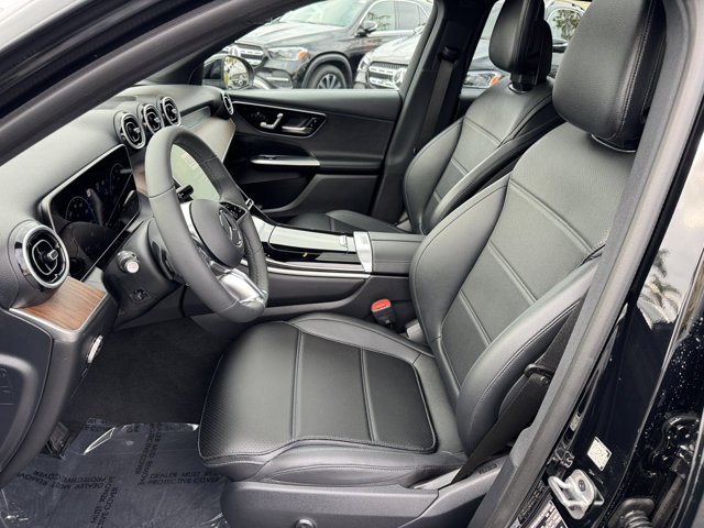 New 2026 Black Mercedes-Benz GLC 300 image 2