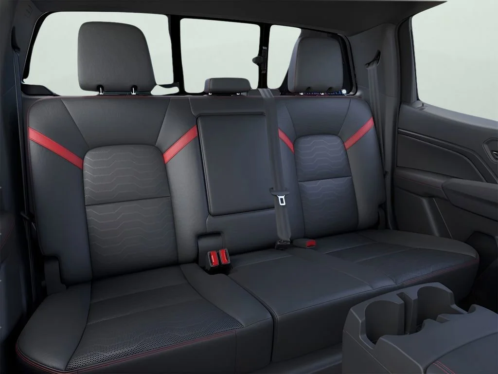 2026 Chevrolet Colorado Z71 - Photo 17
