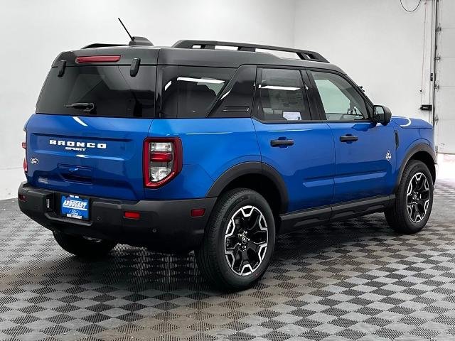 New 2026 Velocity Blue Metallic Ford Outer Banks® image 8