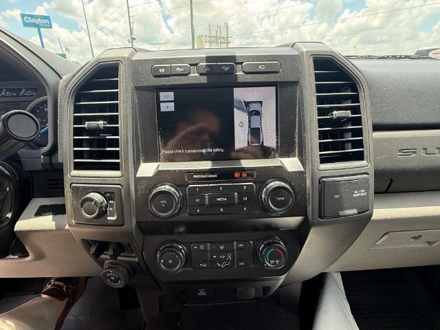 Used 2020 Gray Ford XL image 18
