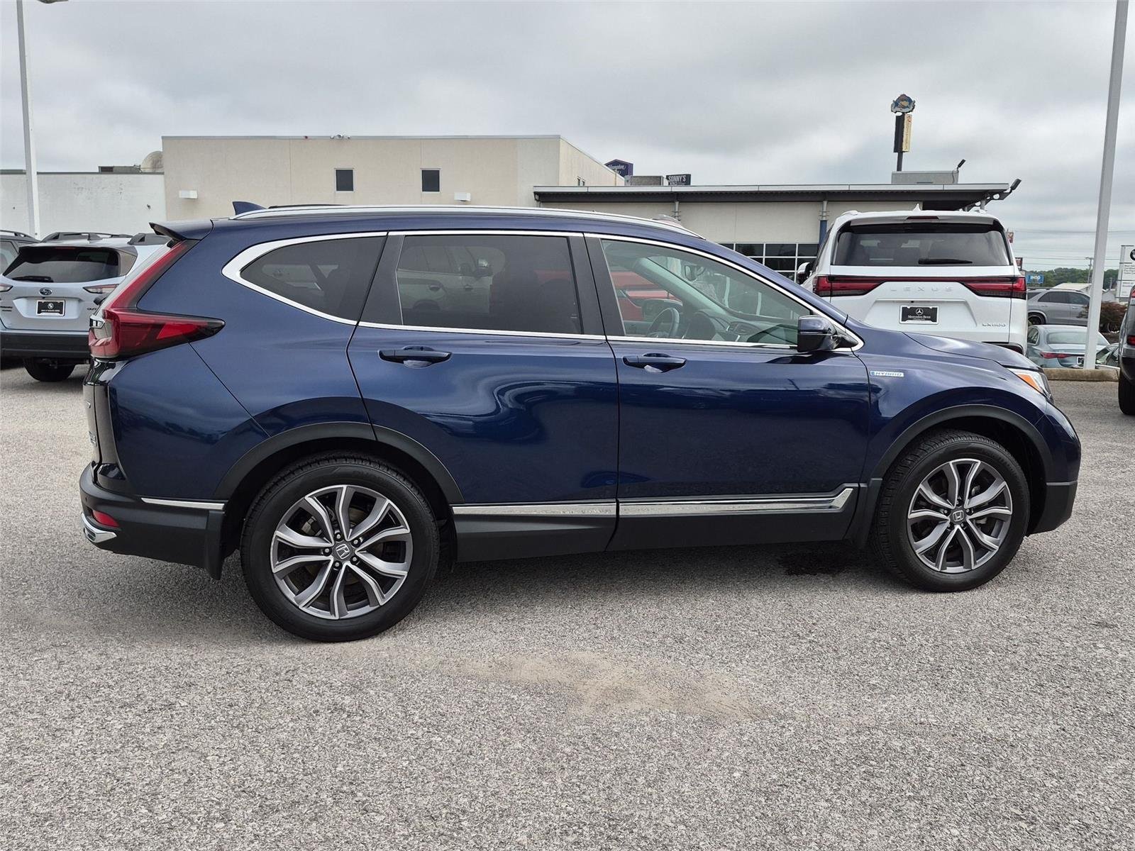 Used 2021 Obsidian Blue Pearl Honda Touring image 6